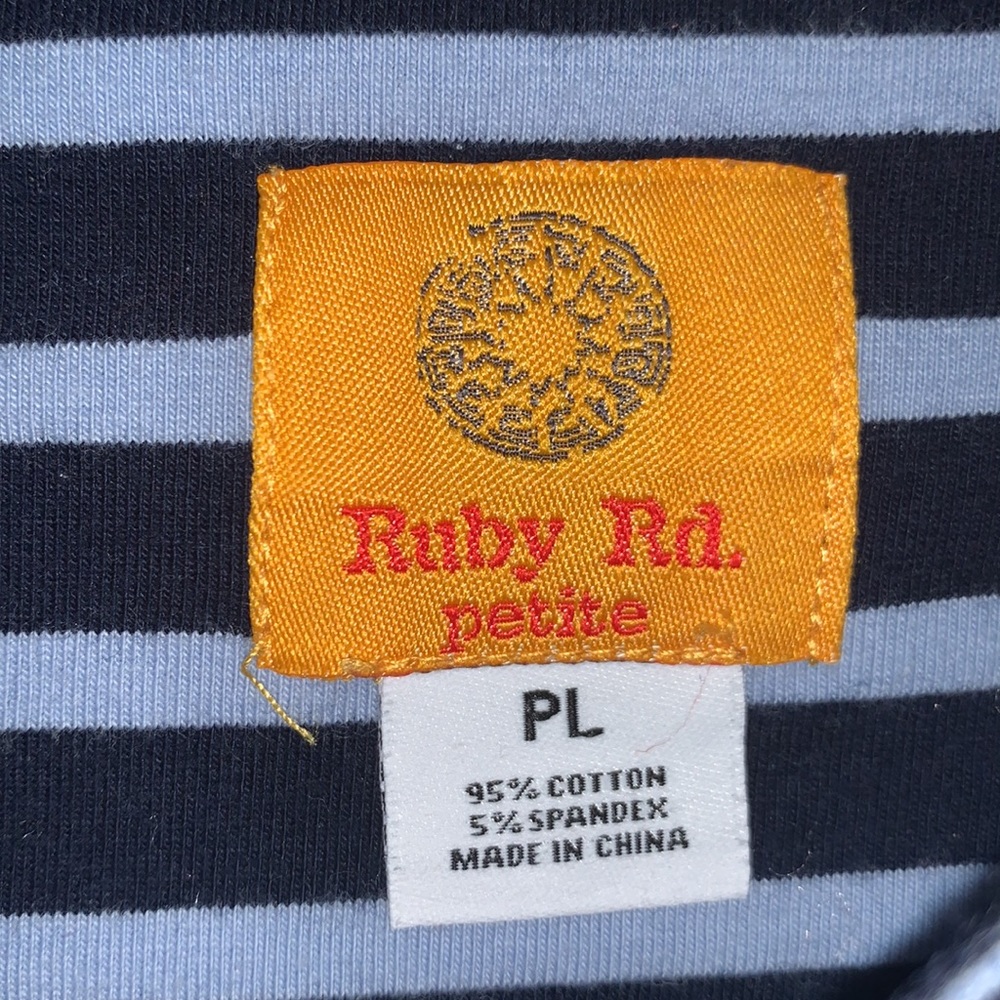Ruby Rd Top - Picture 2 of 3